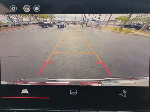 Used 2024 GMC Canyon AT4 w/ AT4 Premium Package image 12