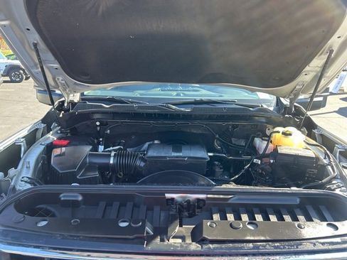 Used 2022 GMC Sierra 2500 SLT w/ SLT Convenience Package image 13