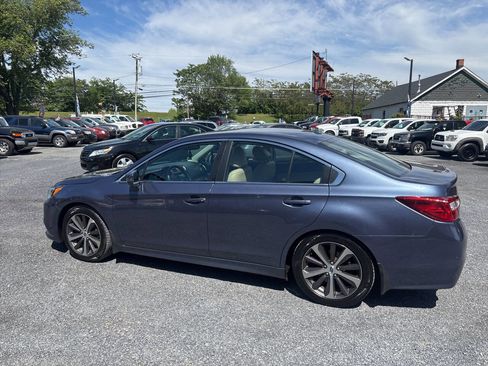 Used 2015 Subaru Legacy 3.6R Limited AWD/4WD image 9
