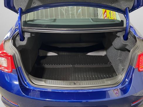 Used 2013 Chevrolet Malibu LTZ FWD image 11