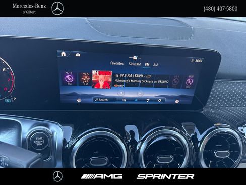 New 2026 Mercedes-Benz GLB 250 image 24