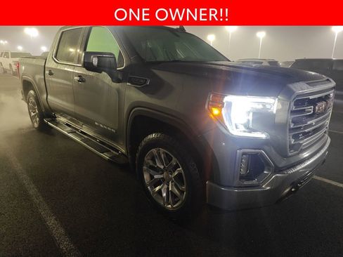 Used 2022 GMC Sierra 1500 SLT w/ SLT Premium Package image 3