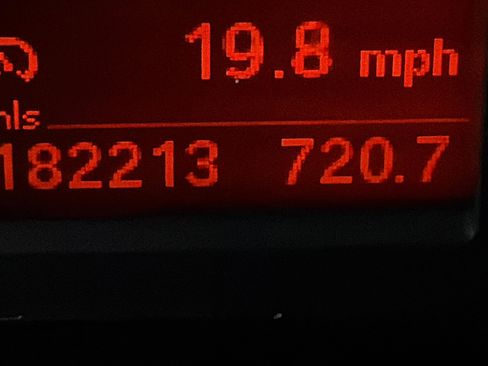 Used 2011 BMW 328i xDrive 328i xDrive Sedan 4D image 9