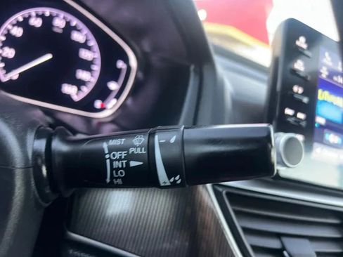 Used 2020 Honda Accord Sport image 49