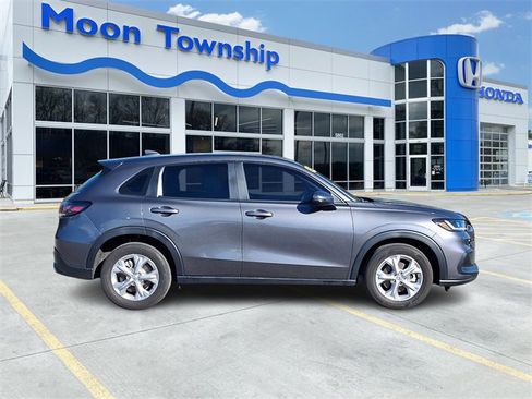 Used 2025 Honda HR-V LX image 7