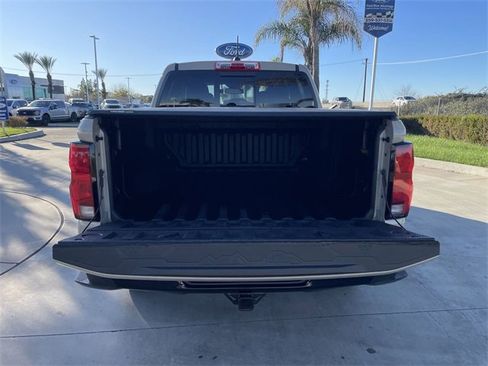 Used 2024 Chevrolet Colorado Z71 w/ Z71 Convenience Package 2 image 26