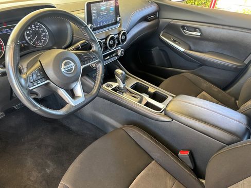 Used 2022 Nissan Sentra SR w/ Trunk Package image 10