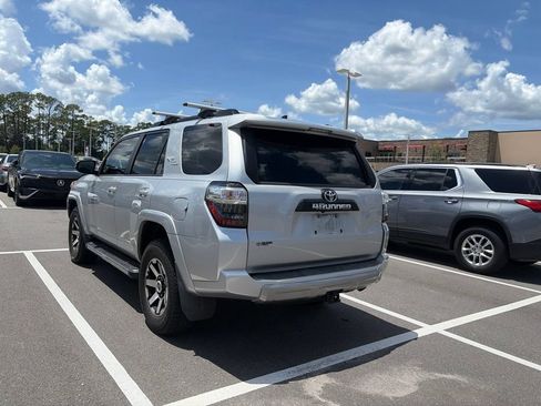 Used 2021 Toyota 4Runner TRD Off-Road Premium w/ Moonroof Package AWD/4WD image 3
