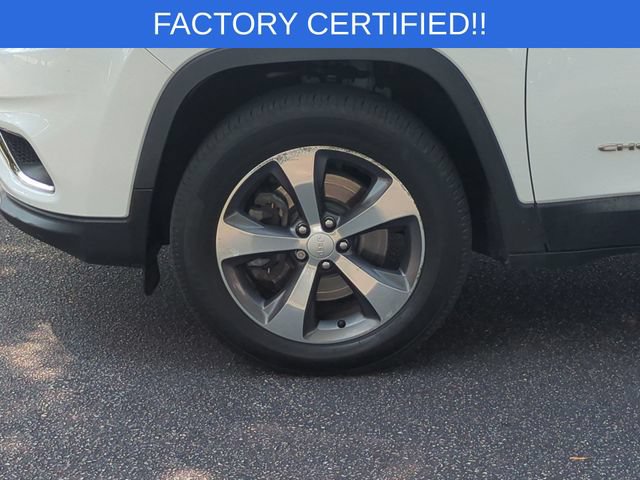 Certified 2020 Jeep Cherokee Limited AWD/4WD image 10