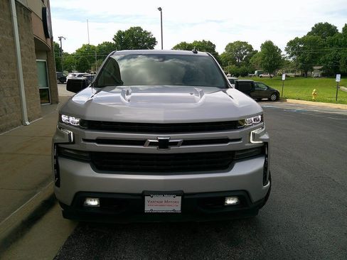 Used 2019 Chevrolet Silverado 1500 RST w/ All-Star Edition AWD/4WD image 3