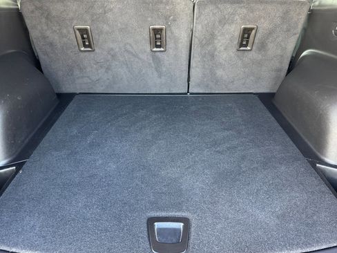 Used 2025 Chevrolet Blazer LT image 12