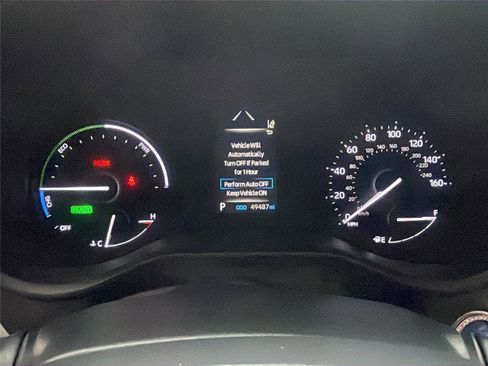 Used 2023 Toyota Sienna LE image 22