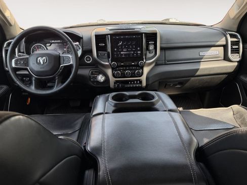 Used 2022 RAM 1500 Laramie AWD/4WD image 10