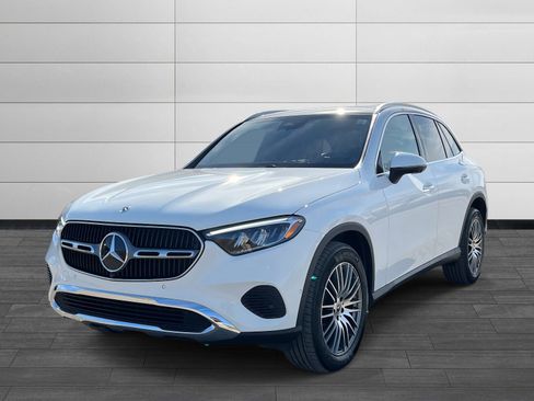 Used 2025 Mercedes-Benz GLC 300 image 6