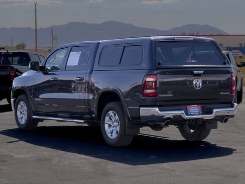Used 2021 RAM 1500 Laramie AWD/4WD image 3