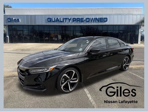 Used 2022 Honda Accord Sport image 1