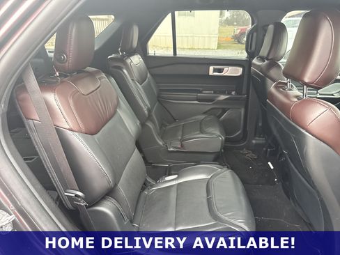 Used 2020 Ford Explorer Platinum w/ Premium Technology Package AWD/4WD image 20