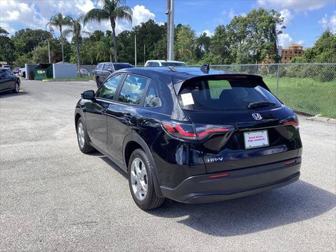 Used 2024 Honda HR-V LX image 9