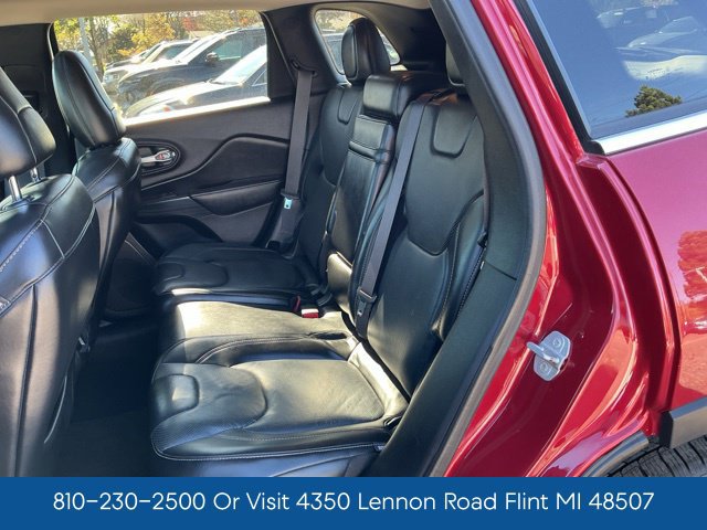 Used 2016 Jeep Cherokee Limited w/ Luxury Group AWD/4WD image 21