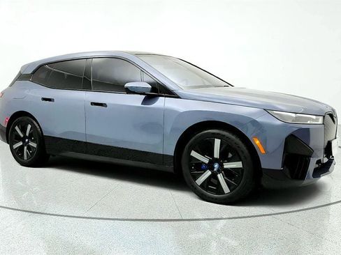 Used 2023 BMW iX M60 w/ Executive Package AWD/4WD image 3