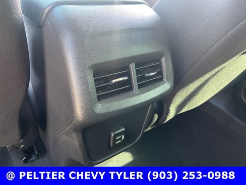 Used 2024 Chevrolet Equinox LS image 15