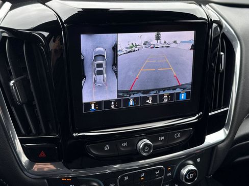 Used 2023 Chevrolet Traverse Premier w/ Redline Edition image 24