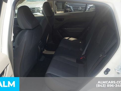 Used 2025 Subaru Crosstrek 2.5i Premium AWD/4WD image 18