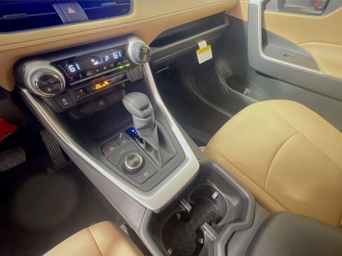 Used 2025 Toyota RAV4 LE image 25