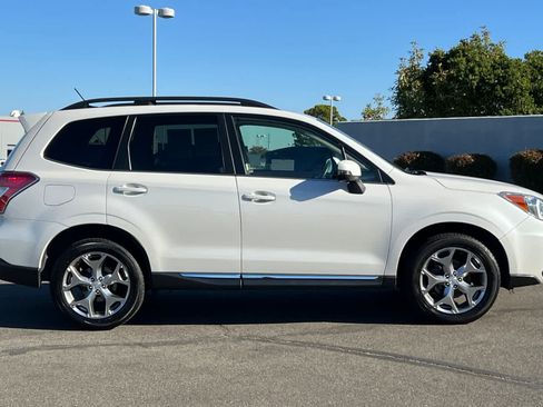 Used 2015 Subaru Forester 2.5i Touring w/ Eyesight & Navigation System AWD/4WD image 6