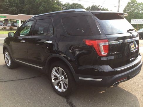 Used 2018 Ford Explorer Limited w/ Ford Safe & Smart Package AWD/4WD image 8