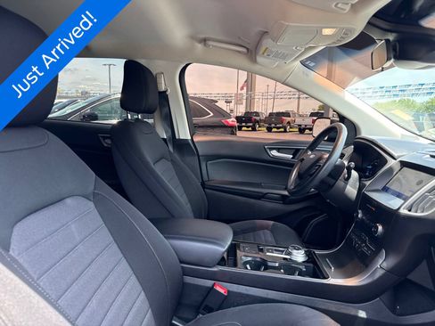 Used 2020 Ford Edge SE AWD/4WD image 7