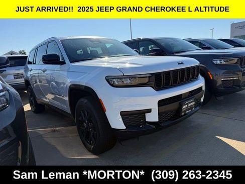New 2025 Jeep Grand Cherokee L Altitude image 1