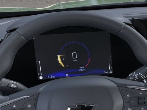 New 2026 Chevrolet Trax ACTIV w/ Sunroof Package FWD image 18