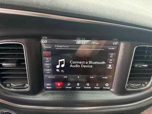 Used 2018 Dodge Charger R/T RWD image 21