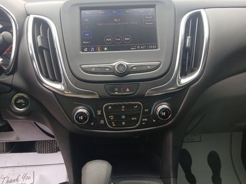 Used 2023 Chevrolet Equinox LT AWD/4WD image 10