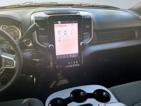 Used 2025 RAM 2500 Big Horn image 11