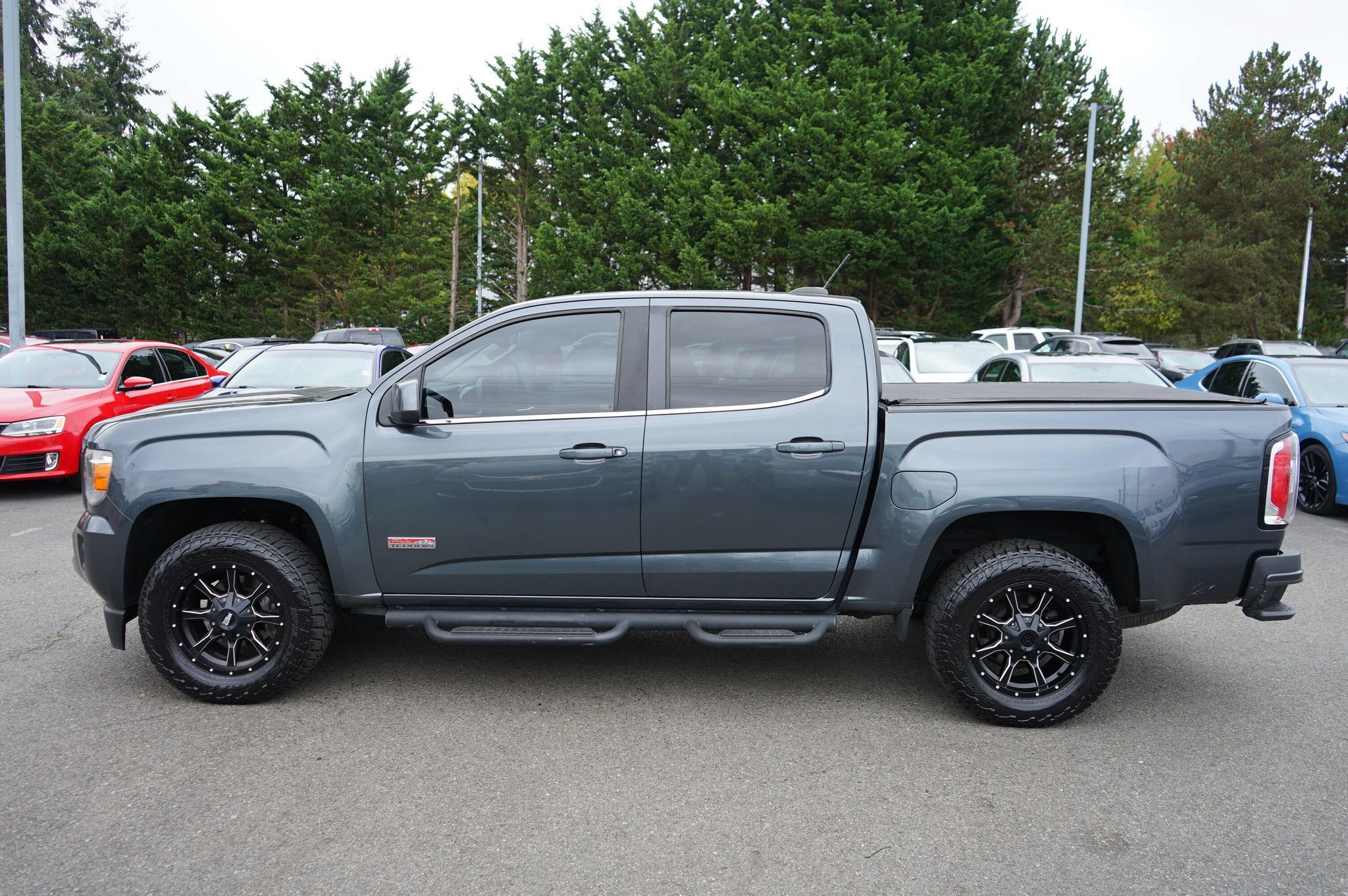 Used 2016 GMC Canyon SLE w/ All Terrain Package AWD/4WD image 2