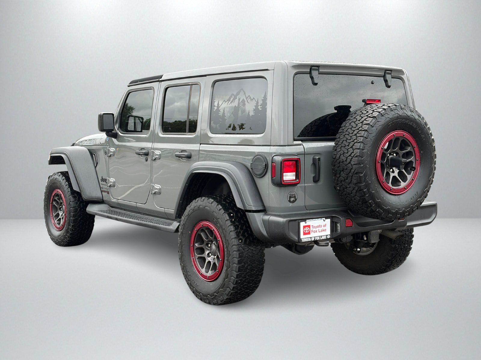 Used 2023 Jeep Wrangler Unlimited Sport AWD/4WD image 3