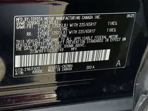 Used 2025 Toyota RAV4 XLE FWD image 39