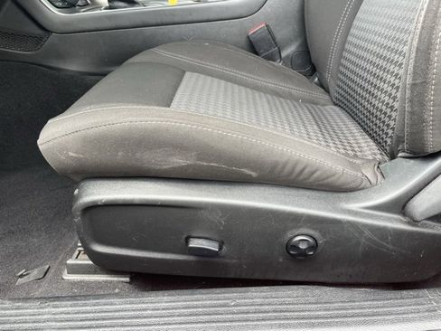 Used 2020 Dodge Challenger SXT w/ Plus Package image 20