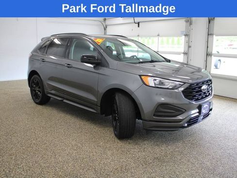 Used 2022 Ford Edge SE w/ Black Appearance Package AWD/4WD image 7