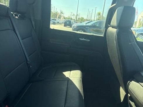 Used 2022 GMC Sierra 2500 Pro w/ Convenience Package image 14