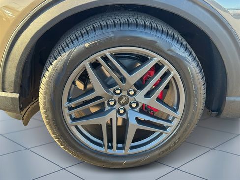 New 2026 Ford Explorer ST w/ Sun And Sound Package image 5