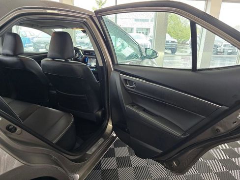 Used 2017 Toyota Corolla XLE w/ Carpet Mat Package (TMS) image 38