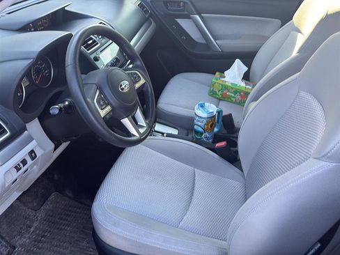 Used 2017 Subaru Forester 2.5i Premium w/ All-Weather Package image 24
