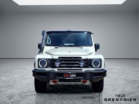 Used 2025 INEOS Grenadier AWD/4WD image 3
