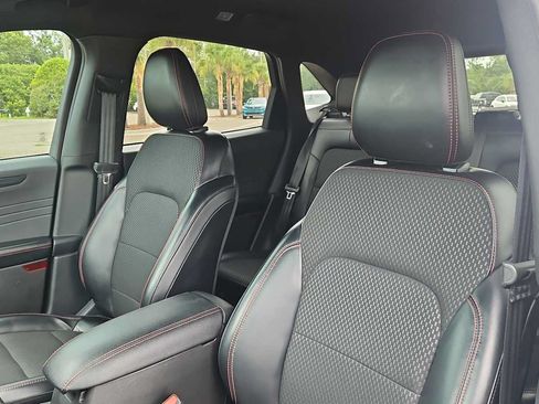 Used 2024 Ford Escape ST-Line FWD image 13
