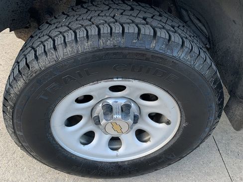 Used 2004 Chevrolet Tahoe Z71 w/ Z71 Preferred Equipment Group image 7