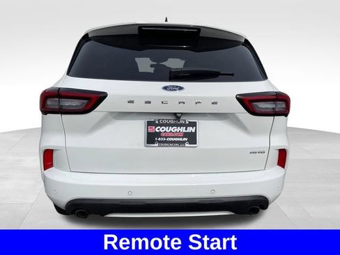 Used 2023 Ford Escape ST-Line w/ Tech Pack #1 AWD/4WD image 4