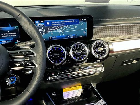 New 2026 Mercedes-Benz GLB 35 AMG 4MATIC image 8